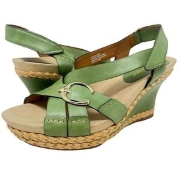 Earthies Sardinia Green Leather Strappy  Wedge Sandals Sz 9 - Picture 1 of 8